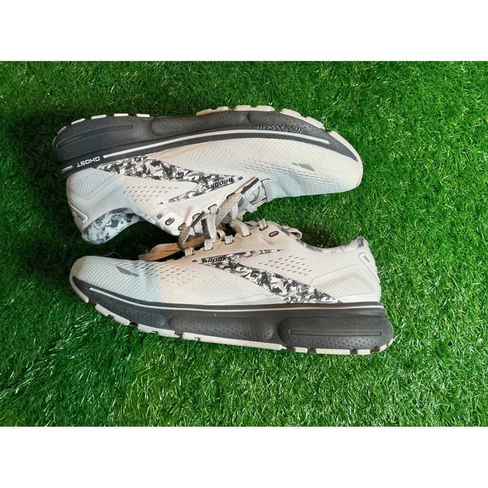 Brooks Ghost 15 Womens Running Shoes Oyster Blackened Pearl 1203801B149 Camo 8.5